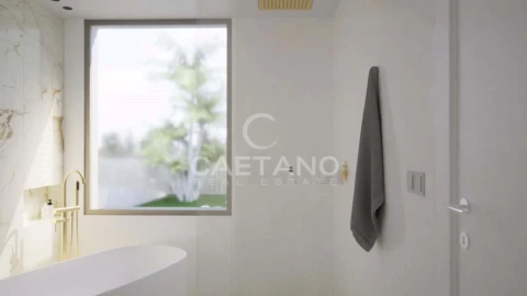 Moradia T4 para Venda em Arco da Calheta