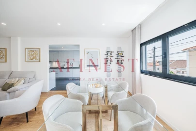 Apartamento T3 para Venda em São Domingos de Rana