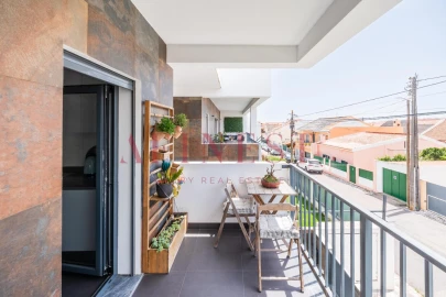 Apartamento T3 para Venda em São Domingos de Rana