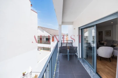 Apartamento T3 para Venda em São Domingos de Rana