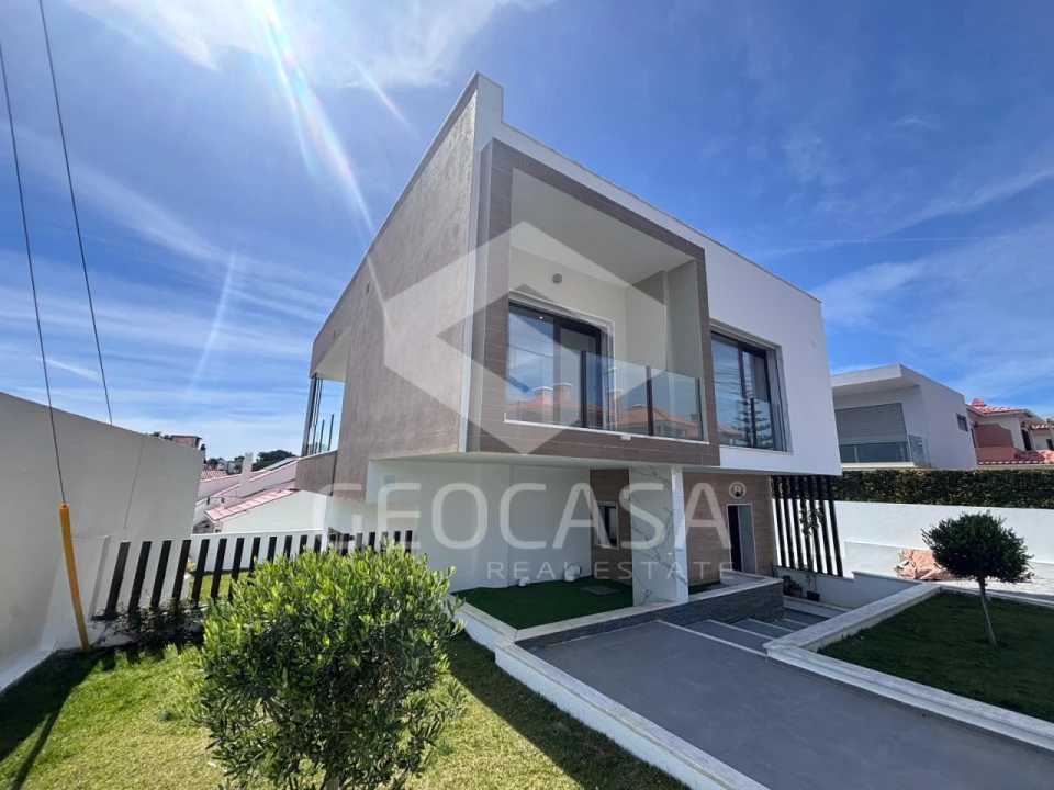 Moradia T3 para Venda em Cascais e Estoril Foto 1