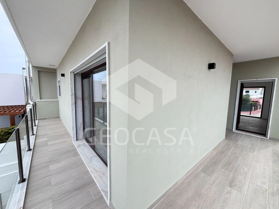 Moradia T3 para Venda em Cascais e Estoril Foto 22