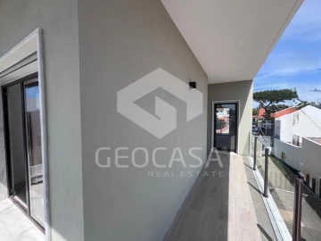 Moradia T3 para Venda em Cascais e Estoril