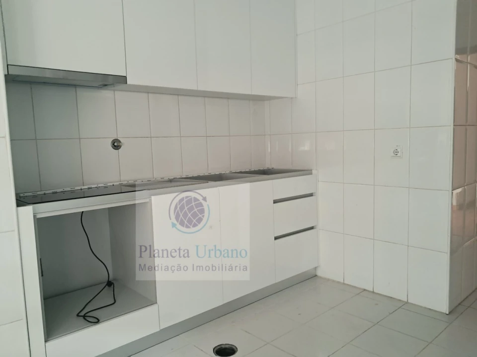 Apartamento T2 para Venda em Baltar Foto 2