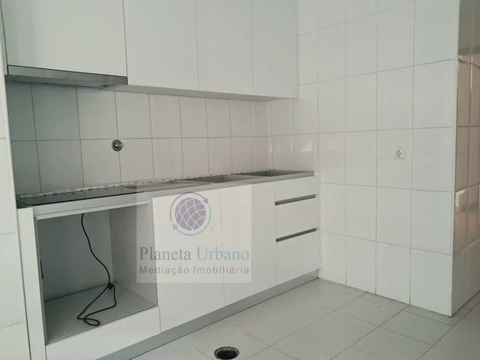 Apartamento T2 para Venda em Baltar Foto 2