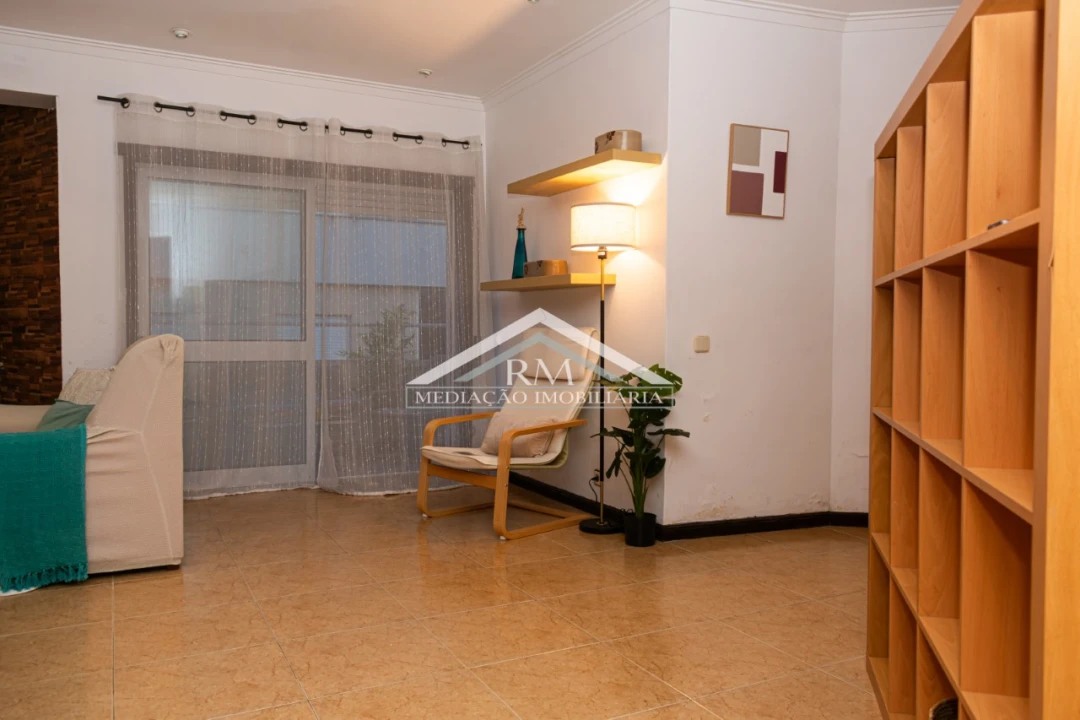 Apartamento T4 para Venda em Vila Praia de Ancora Foto 6