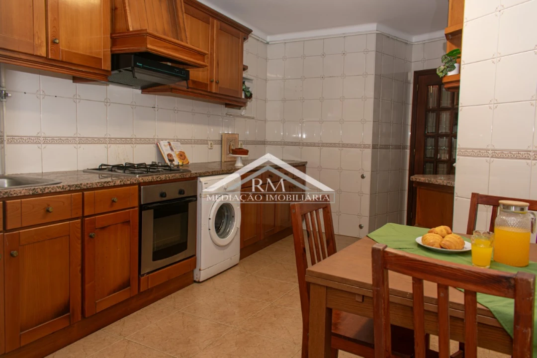 Apartamento T4 para Venda em Vila Praia de Ancora Foto 18