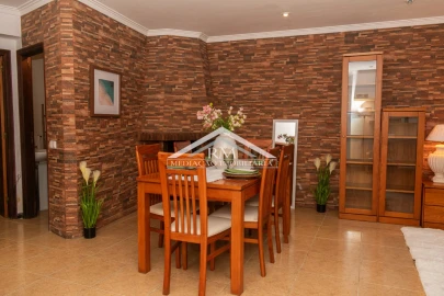 Apartamento T4 para Venda em Vila Praia de Ancora