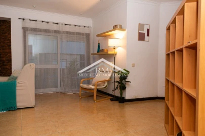 Apartamento T4 para Venda em Vila Praia de Ancora