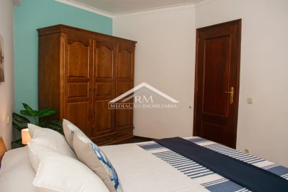Apartamento T4 para Venda em Vila Praia de Ancora