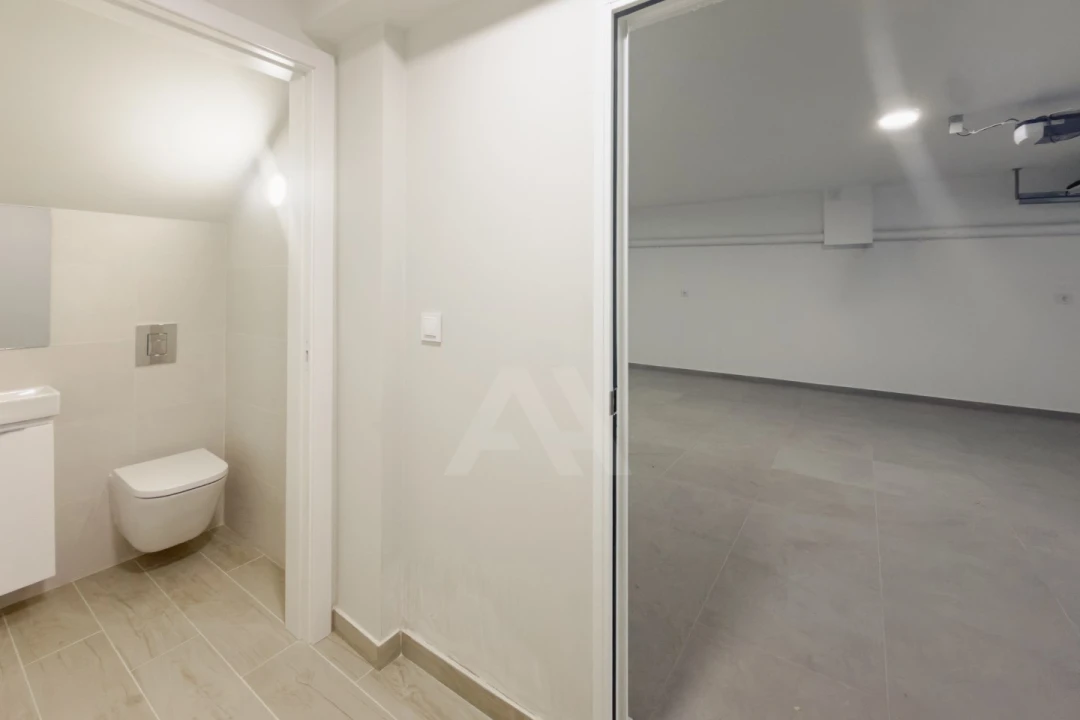 Moradia T4 para Venda em Alcabideche Foto 32
