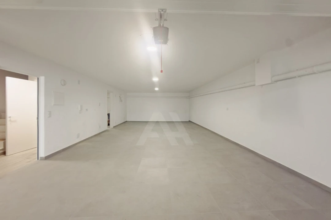 Moradia T4 para Venda em Alcabideche Foto 34