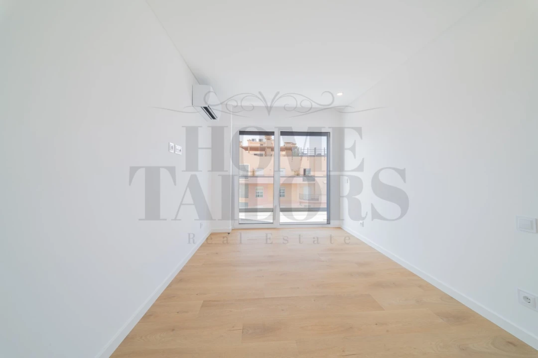 Apartamento T2 para Venda em Costa da Caparica Foto 16