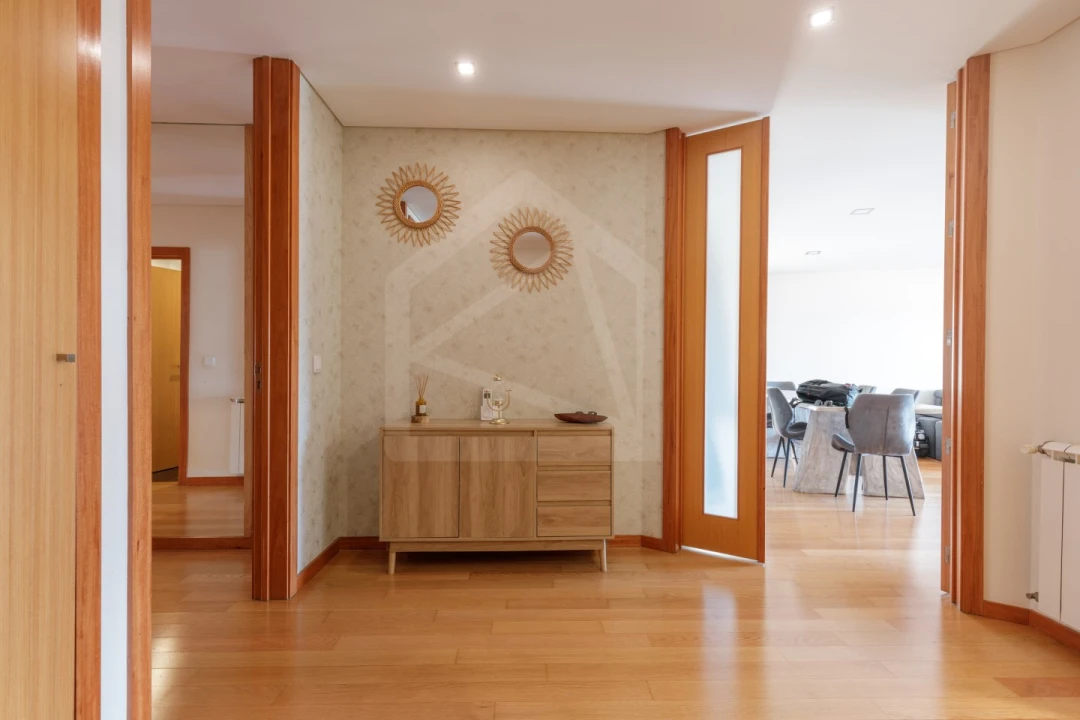 Apartamento T3 para Venda em Carregosa Foto 2