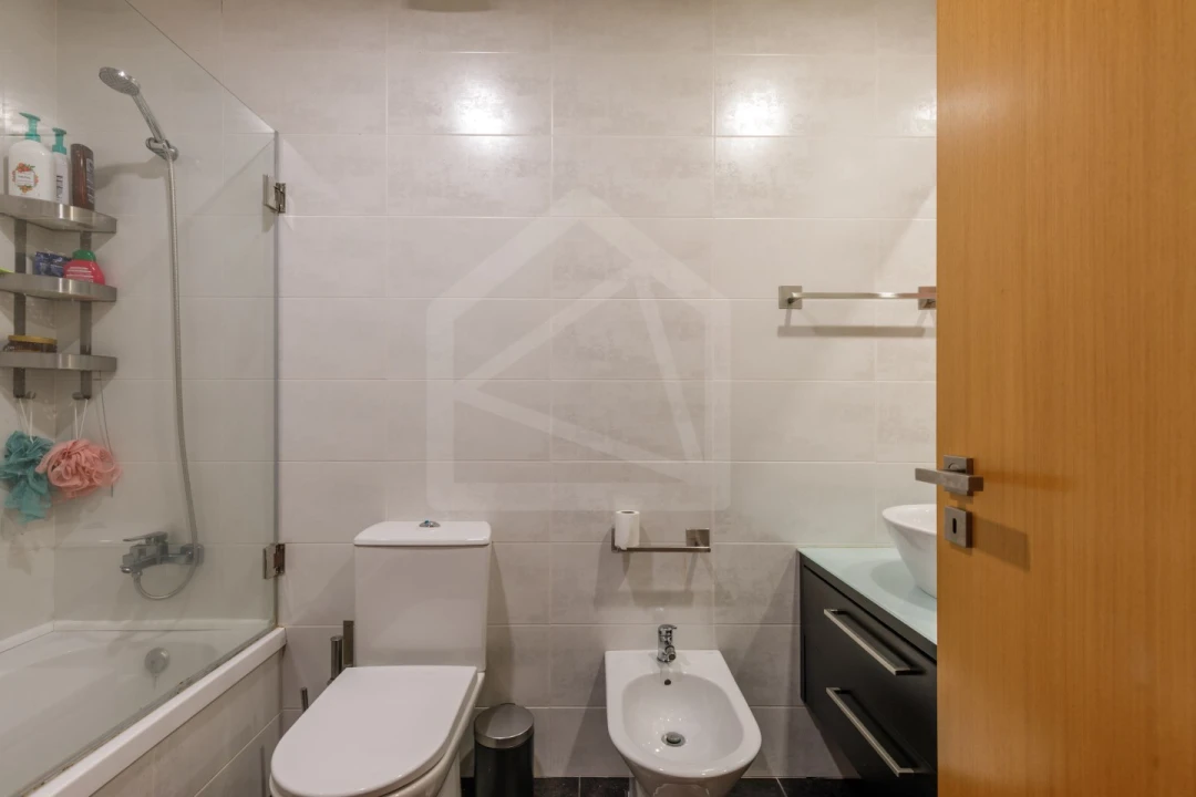 Apartamento T3 para Venda em Carregosa Foto 16