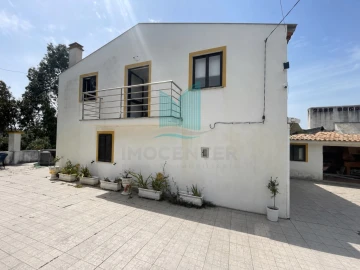 Moradia T4 para Venda em Vila Verde