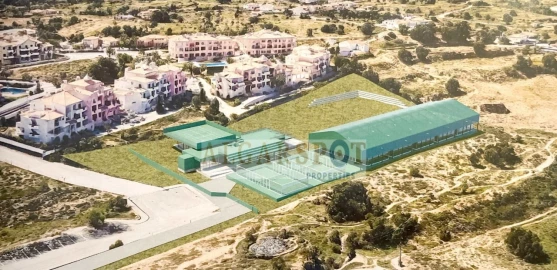Terreno para Venda em Albufeira e Olhos de Água