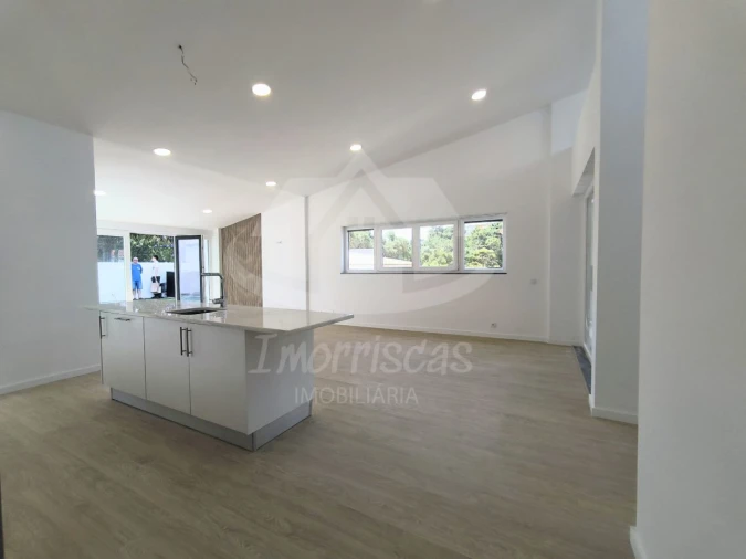 Moradia T3 para Venda em Charneca de Caparica e Sobreda Foto 20