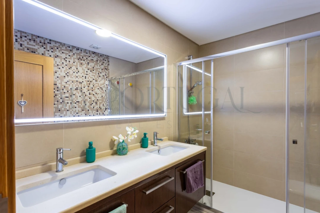Apartamento T3 para Venda em Cascais e Estoril Foto 14