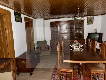Moradia T3 para Venda em Três Povos