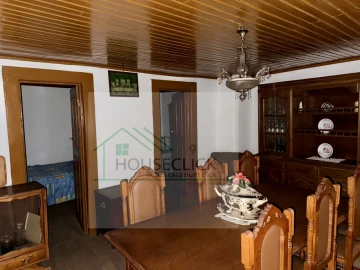 Moradia T3 para Venda em Três Povos