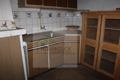 Moradia T3 para Venda em Três Povos