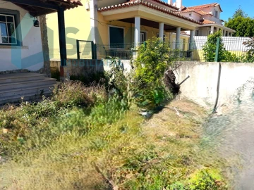 Moradia T2 para Venda em Loures