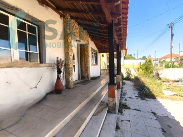 Moradia T2 para Venda em Loures