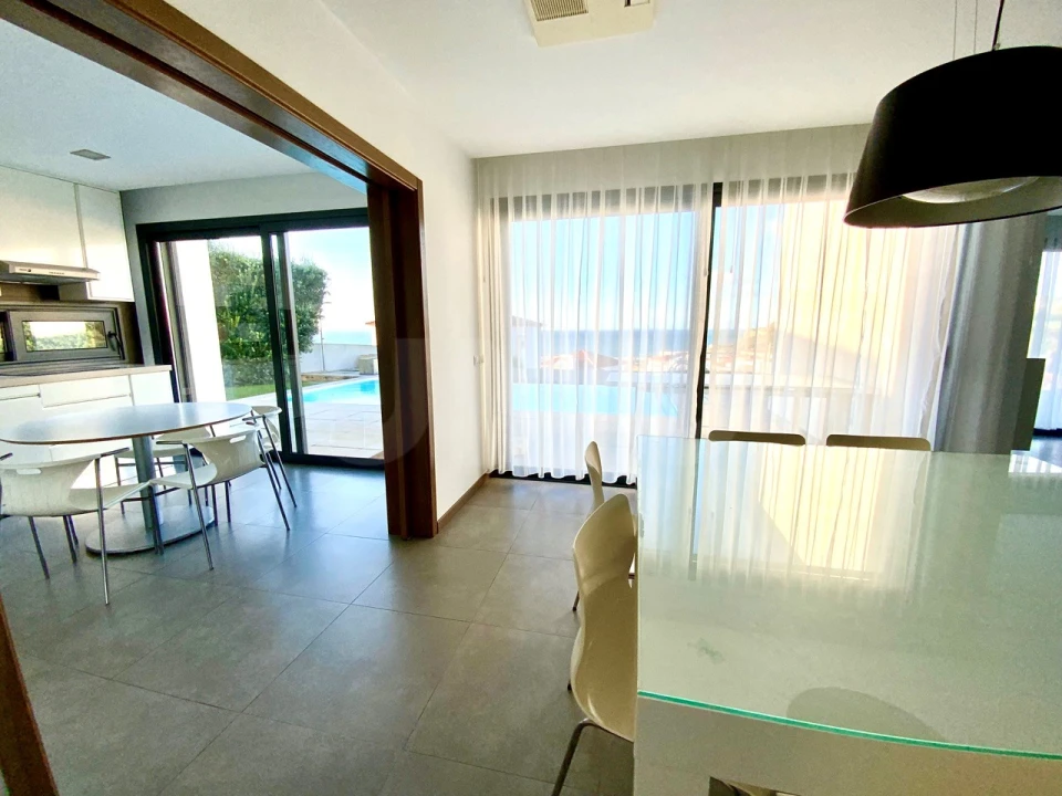 Moradia T4 para Venda em Ribamar Foto 10