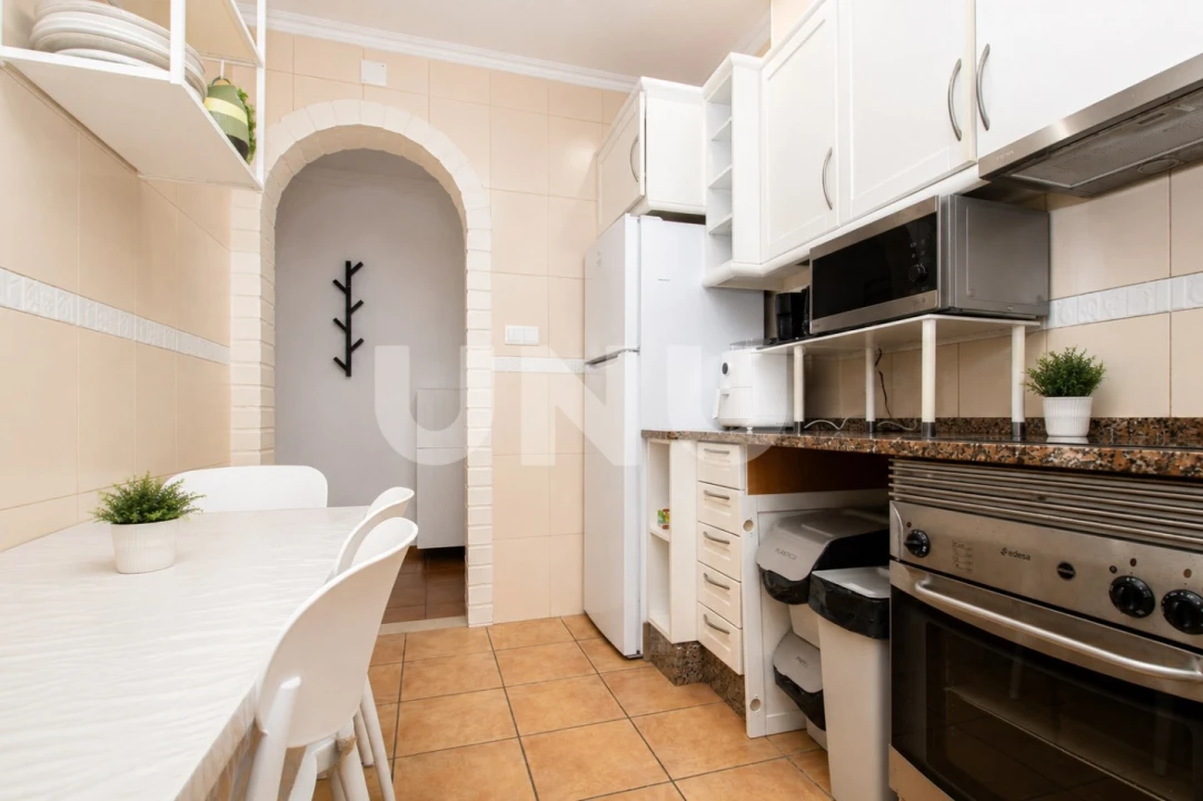 Apartamento T2 para Venda em Vila Franca de Xira Foto 3