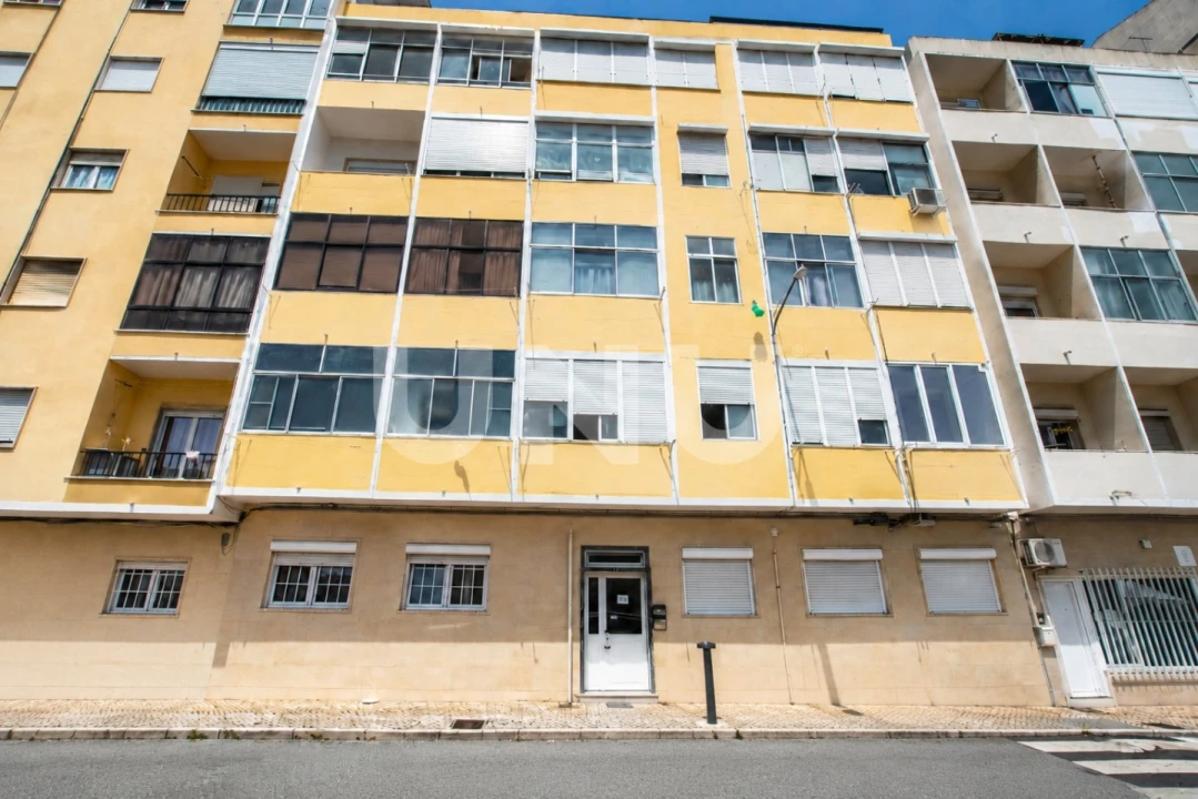 Apartamento T2 para Venda em Vila Franca de Xira Foto 21