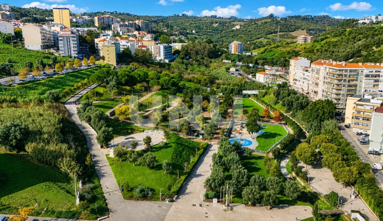 Apartamento T2 para Venda em Vila Franca de Xira Foto 13