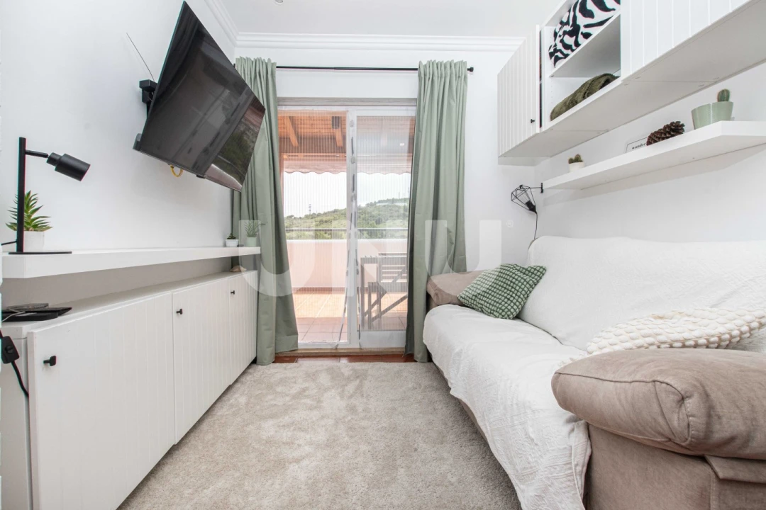 Apartamento T2 para Venda em Vila Franca de Xira Foto 9
