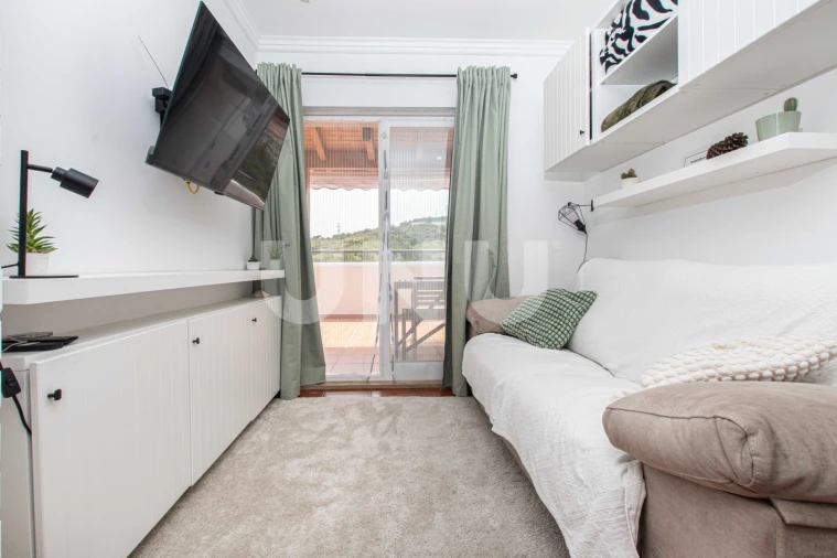 Apartamento T2 para Venda em Vila Franca de Xira Foto 9