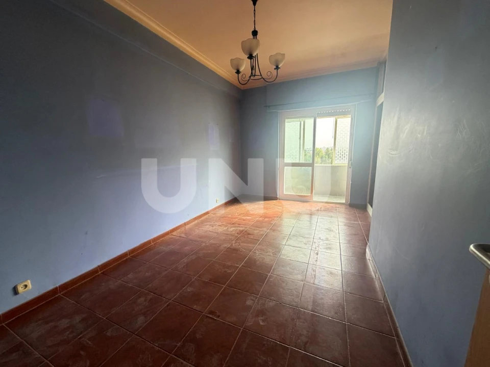Apartamento T4 para Venda em Seixal, Arrentela e Aldeia de Paio Pires Foto 8