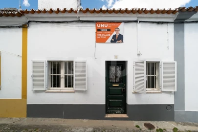 Moradia T2 para Venda em Évora (São Mamede, Sé, São Pedro e Santo Antão)