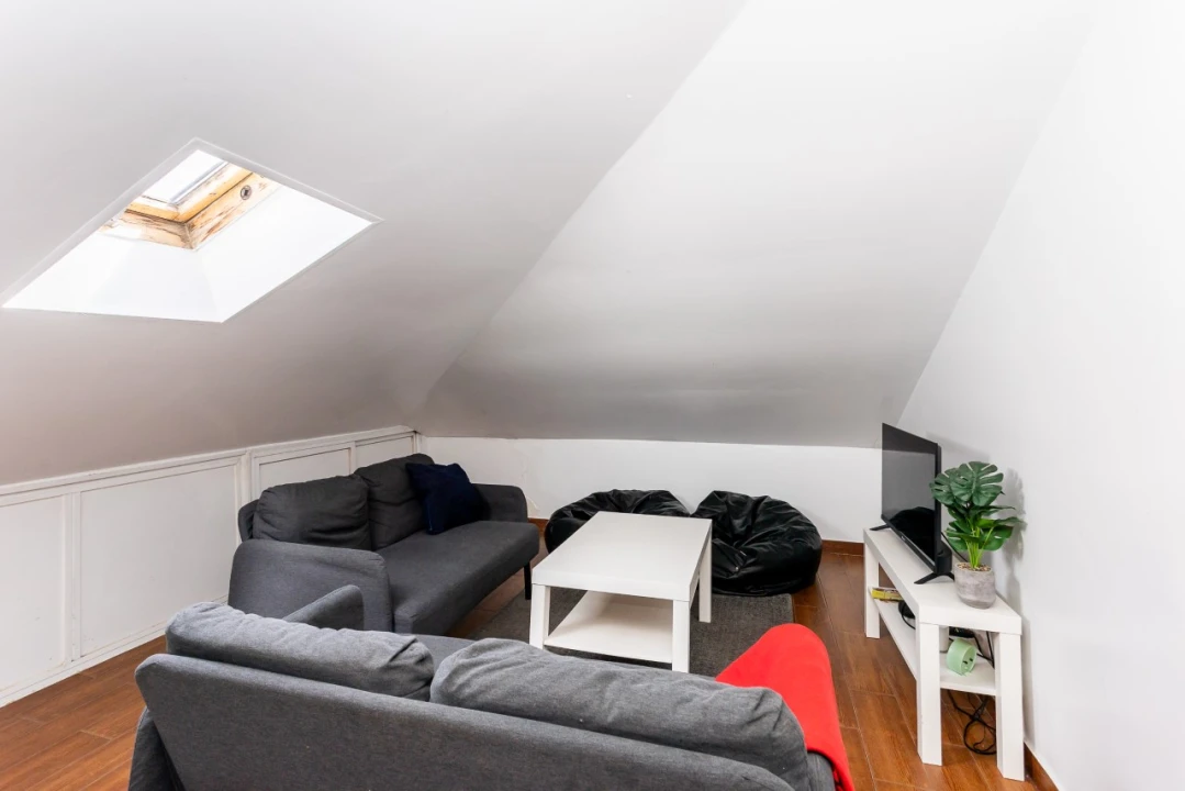 Apartamento T2 para Venda em Benfica Foto 17