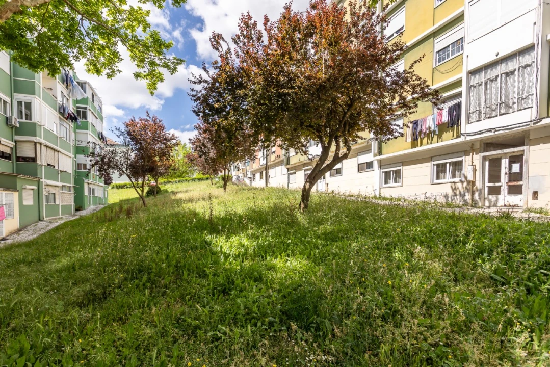 Apartamento T2 para Venda em Benfica Foto 26
