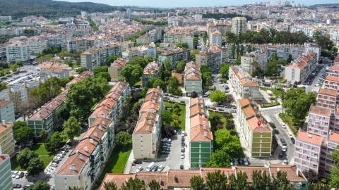 Apartamento T2 para Venda em Benfica