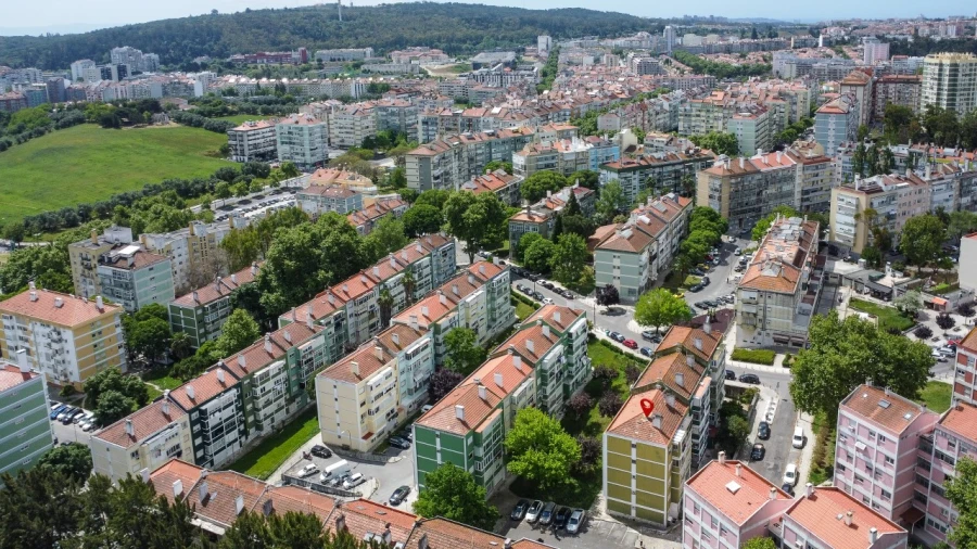 Apartamento T2 para Venda em Benfica Foto 39