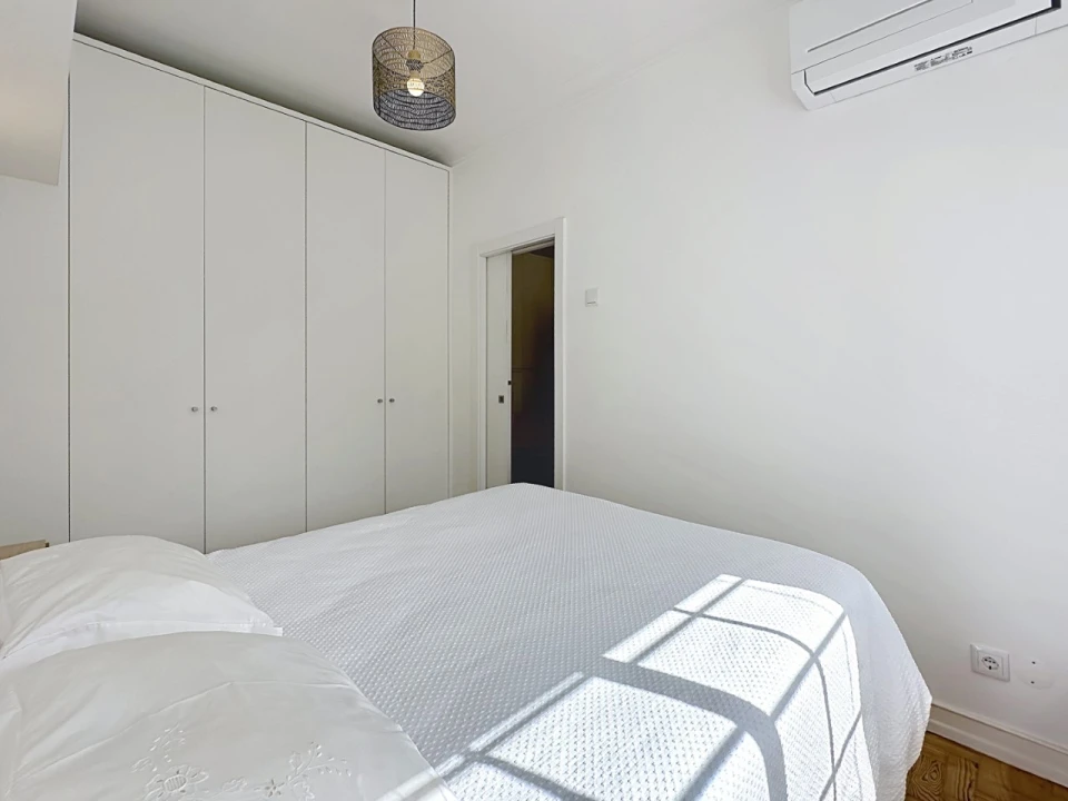 Apartamento T1 para Venda em Benfica Foto 8