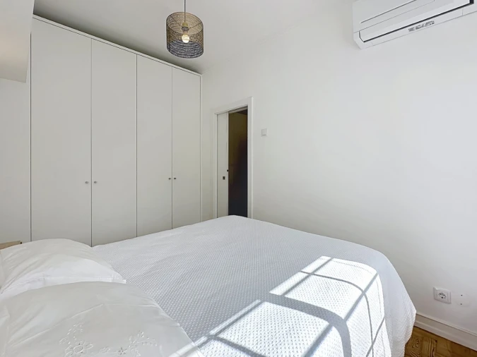 Apartamento T1 para Venda em Benfica Foto 8