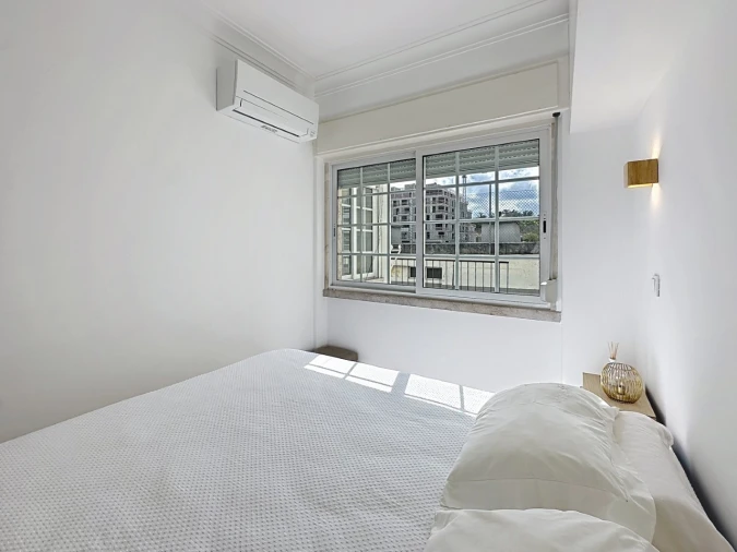 Apartamento T1 para Venda em Benfica Foto 9
