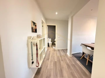 Apartamento T3 para Venda em Aver-O-Mar, Amorim e Terroso