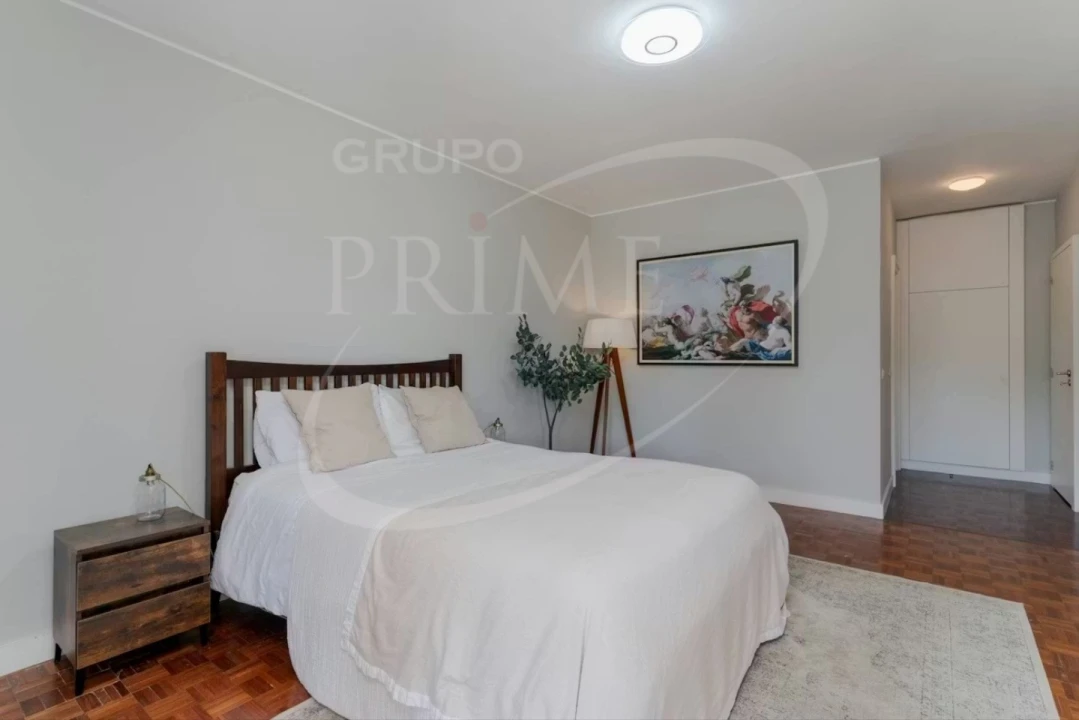 Moradia T5 para Arrendamento em Lordelo do Ouro e Massarelos Foto 19