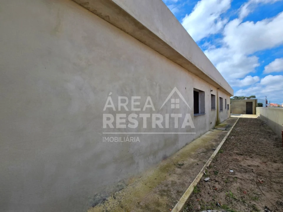 Moradia T5 para Venda em Azeitão (São Lourenço e São Simão) Foto 8