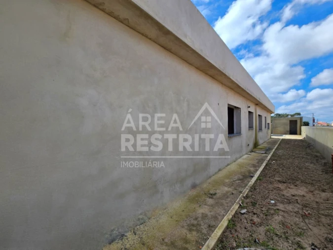 Moradia T5 para Venda em Azeitão (São Lourenço e São Simão) Foto 8