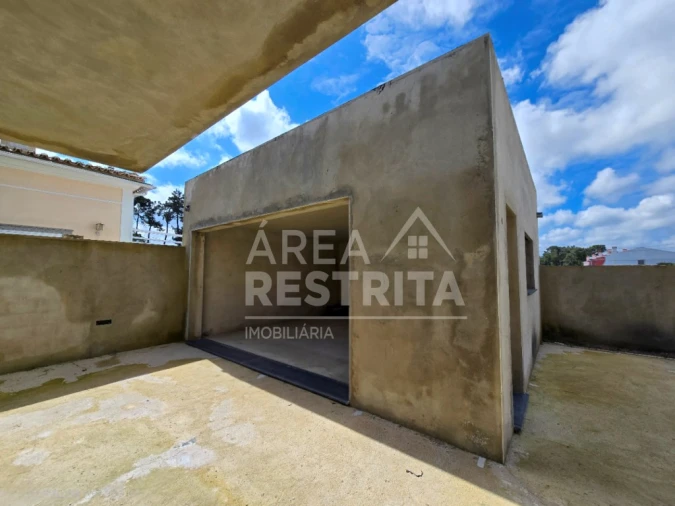 Moradia T5 para Venda em Azeitão (São Lourenço e São Simão) Foto 10