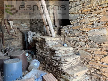 Moradia T3 para Venda em Santo Andre das Tojeiras
