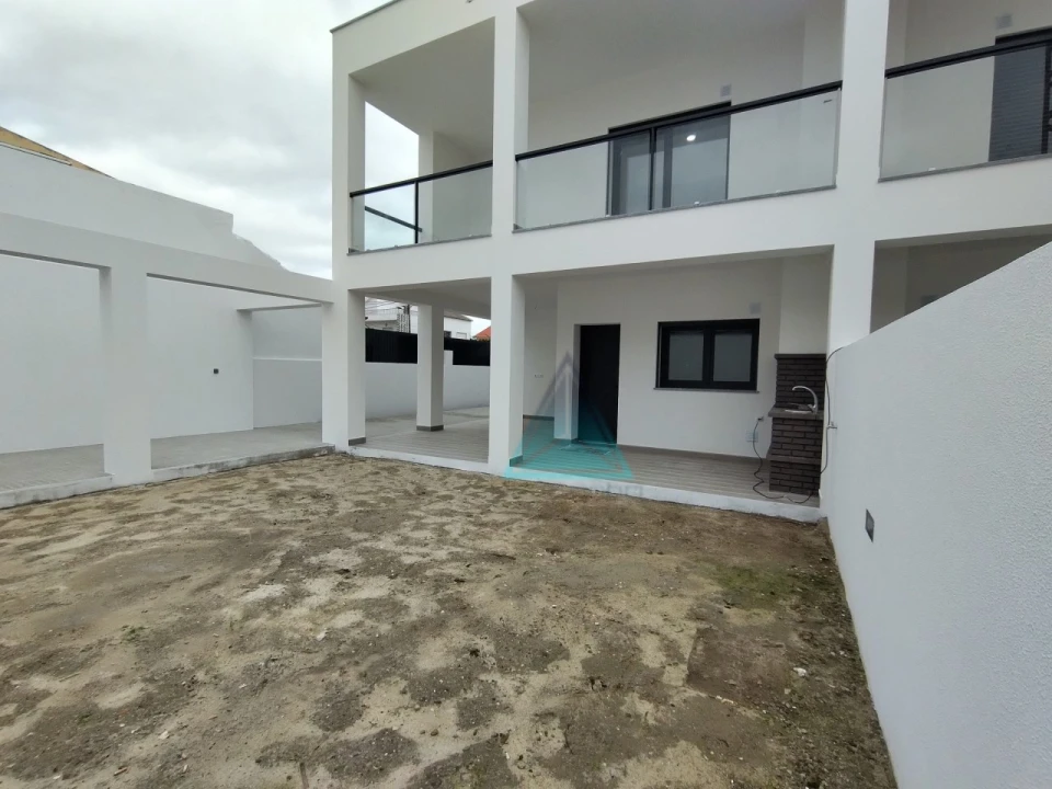 Moradia T3 para Venda em Fernao Ferro Foto 5